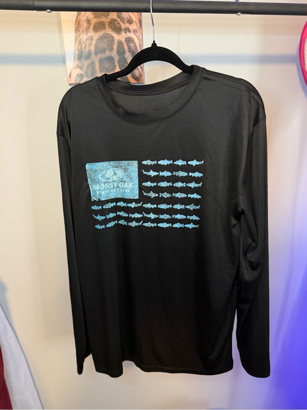 Mossy Oak Black Long Sleeve Tee with Teal Fish Flag Graphic